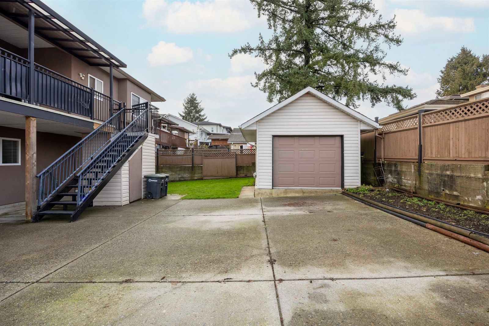 Listing Image 31