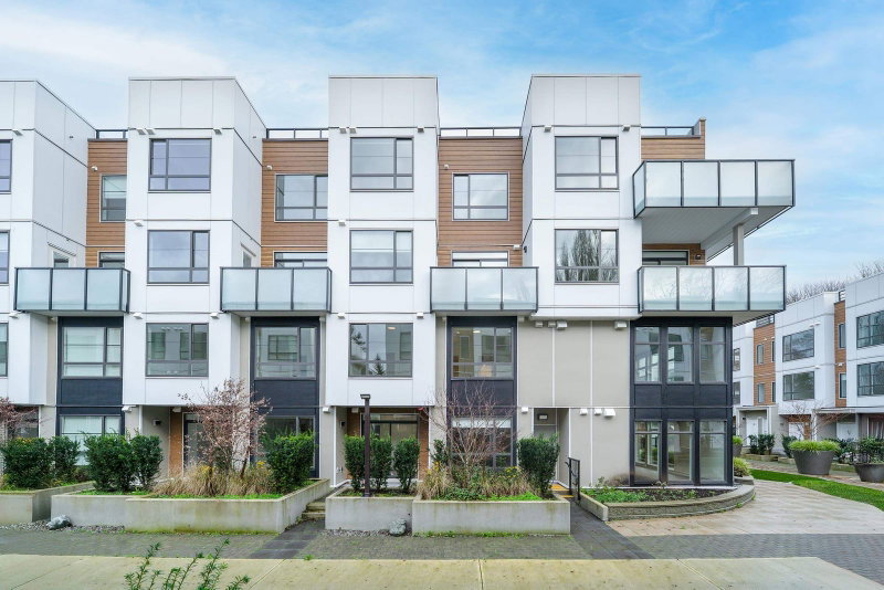 110 - 6328 King George Boulevard