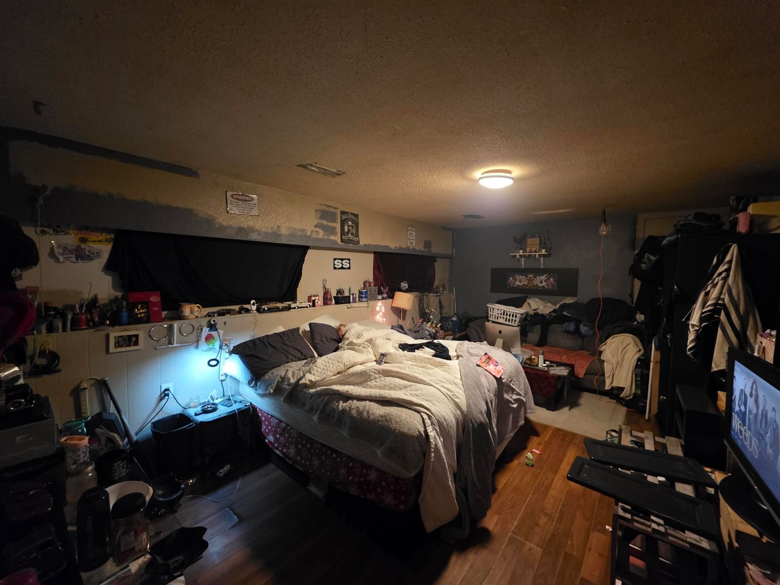 Listing Image 14