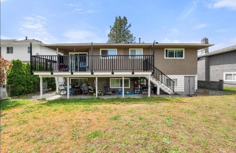 Lower - 1106 Duthie Avenue, Burnaby, V3E 3N2 | Image 3