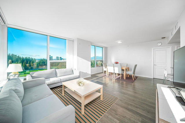 1206 - 5883 Barker Avenue