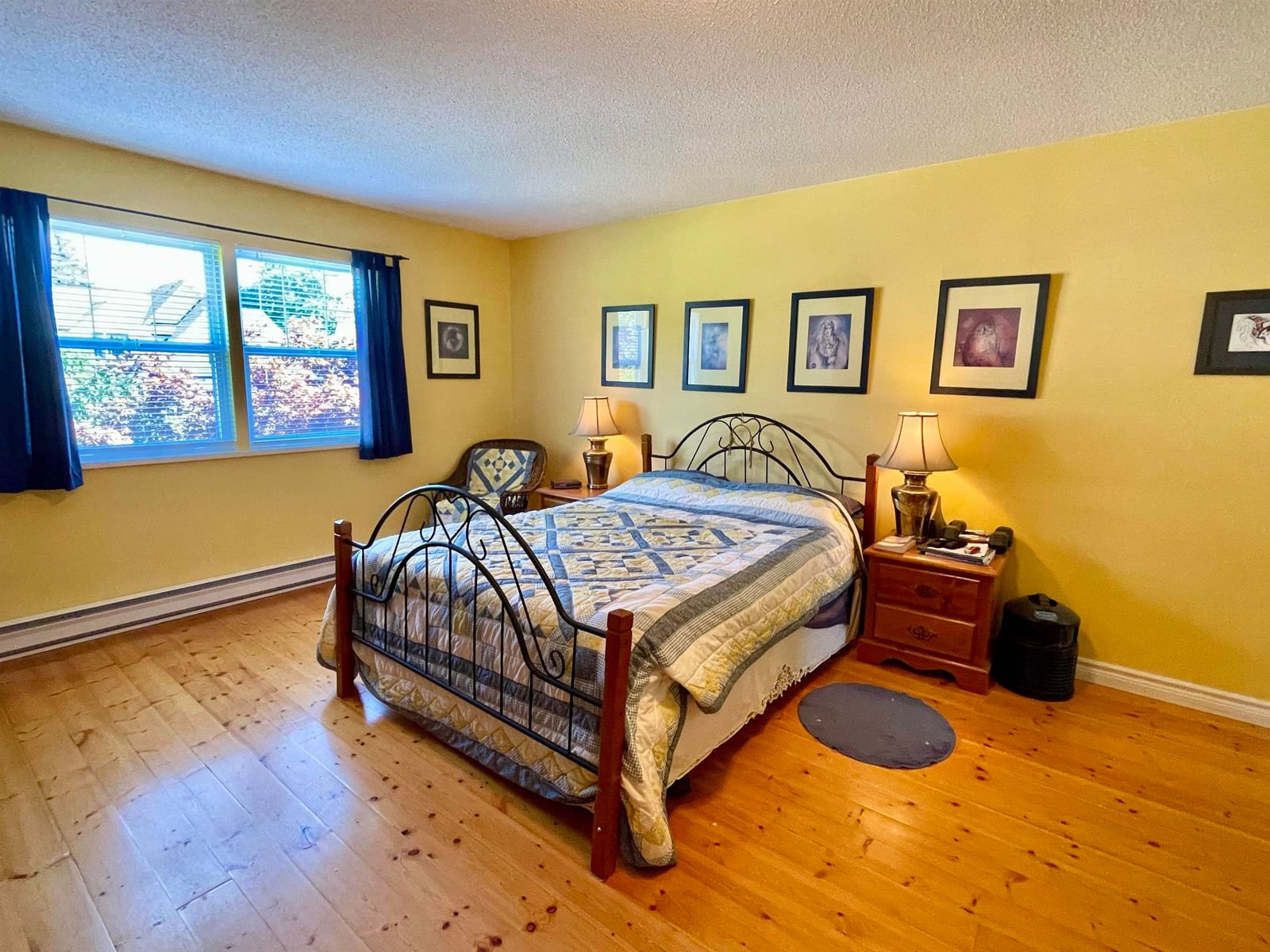 Listing Image 16
