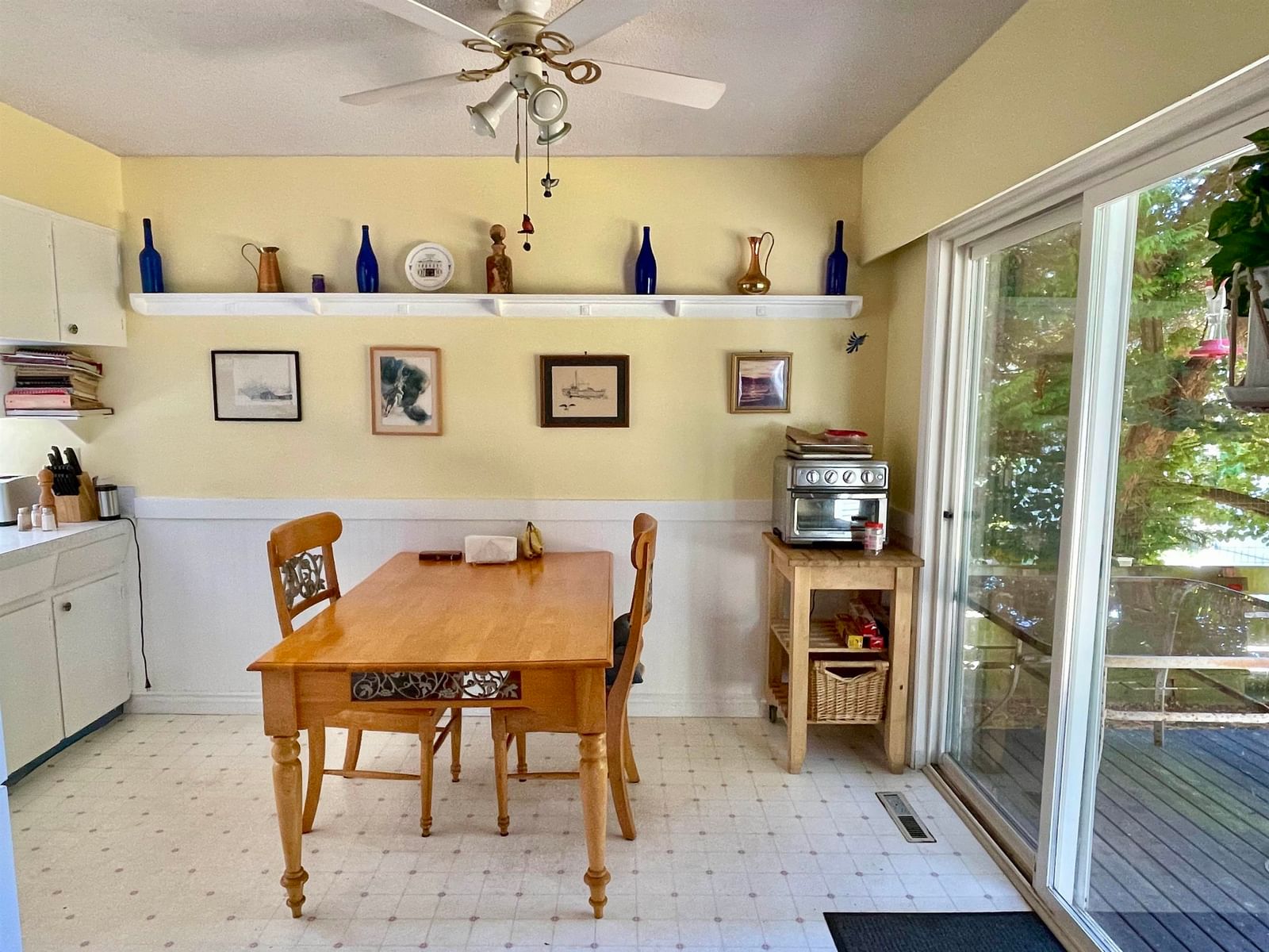 Listing Image 8