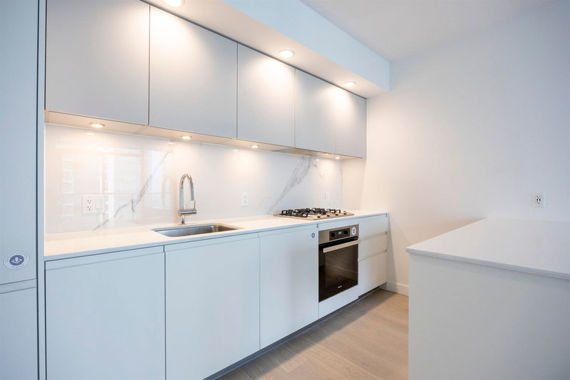 1601 - 6537 Telford Avenue, Burnaby, V5H 0K9 | Image 3