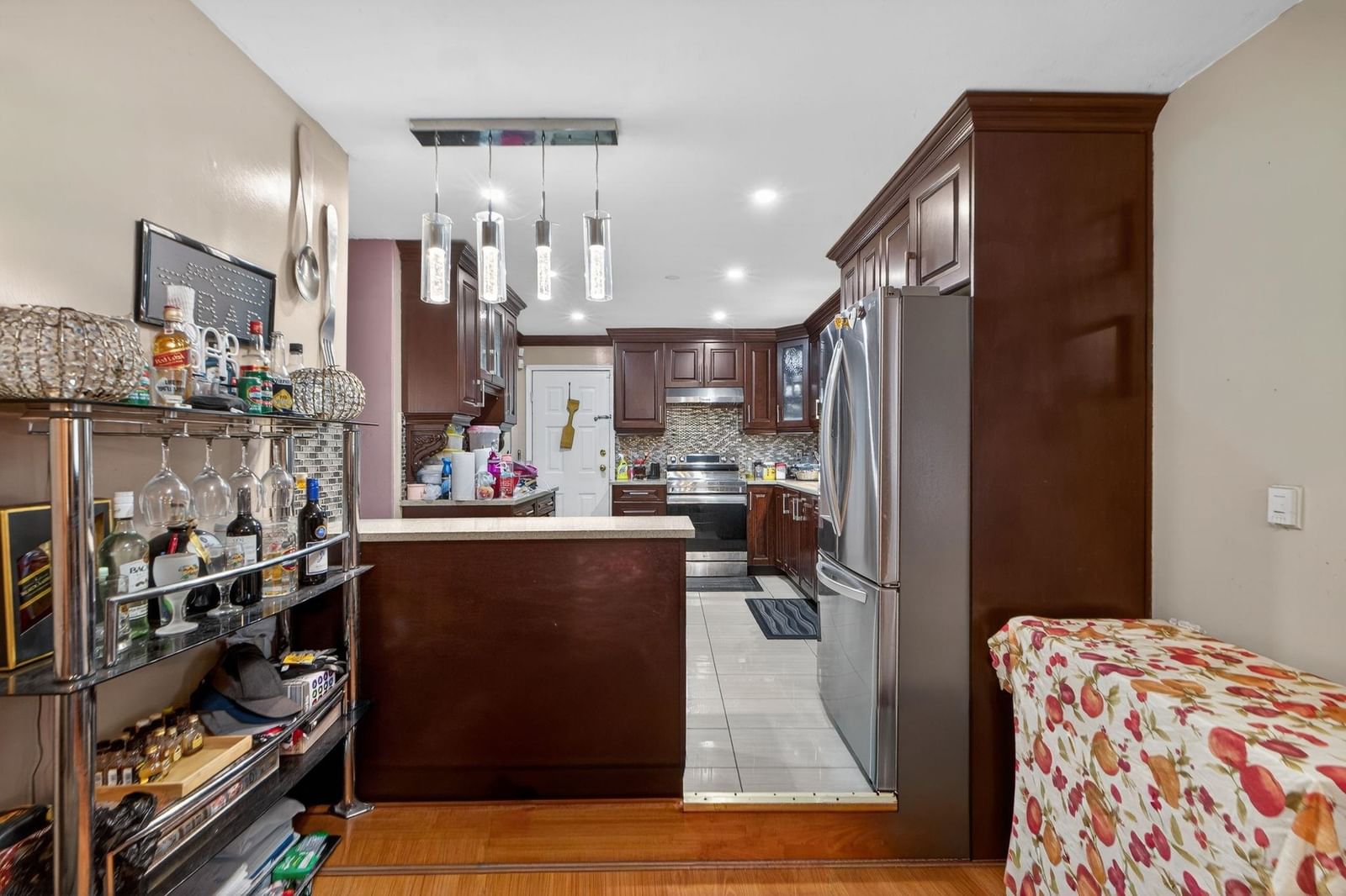 Listing Image 13