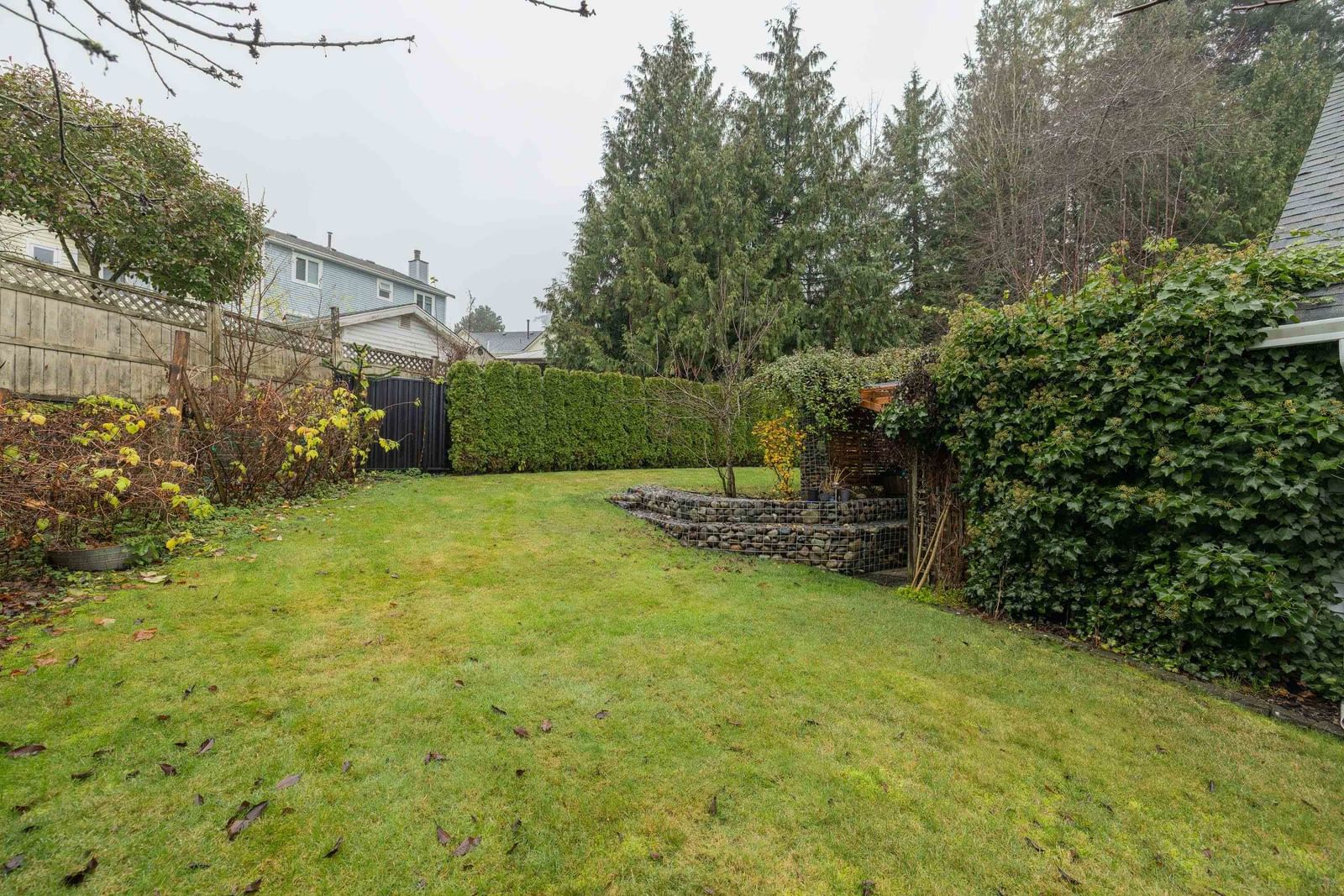 Listing Image 36