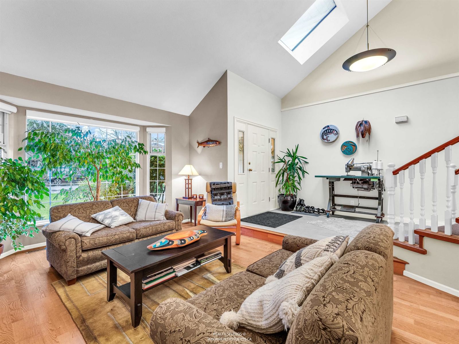 Listing Image 16