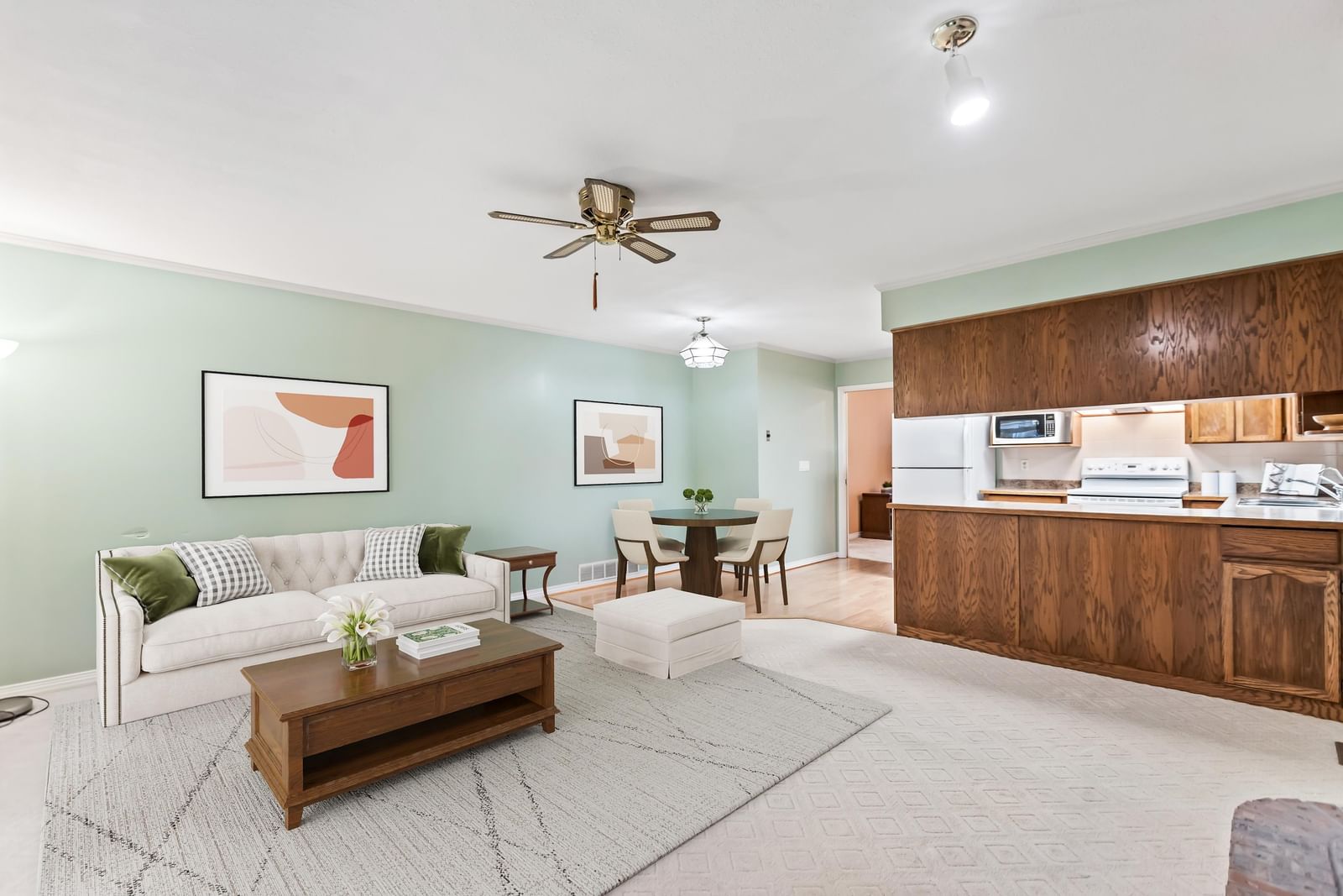 Listing Image 21
