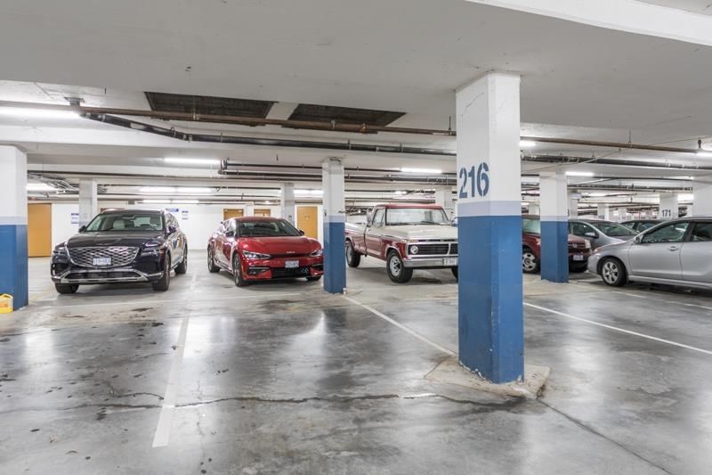 Listing Image 31