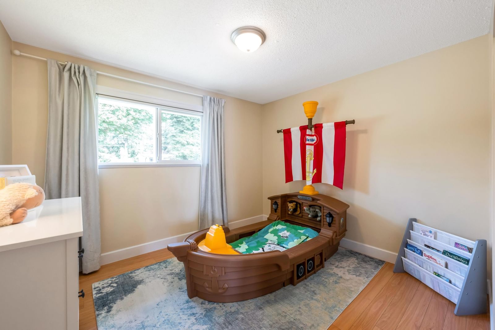 Listing Image 14