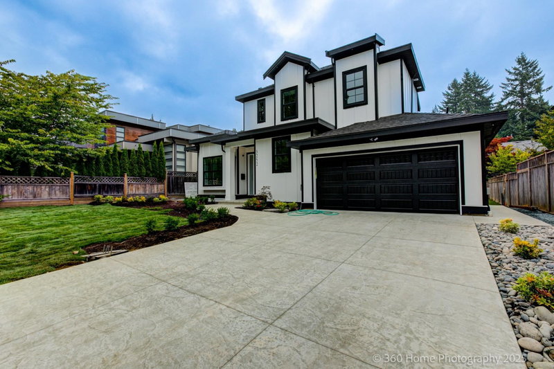 3252 Allan Road, North Vancouver, V7J 3C5 | Image 2