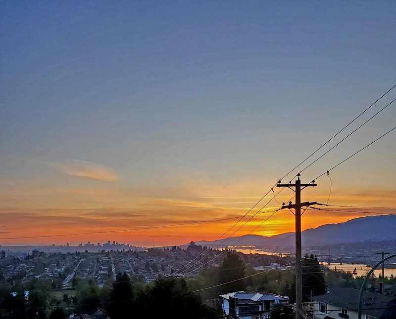 11 Hythe Avenue, Burnaby, V5B 3H6 | Image 2