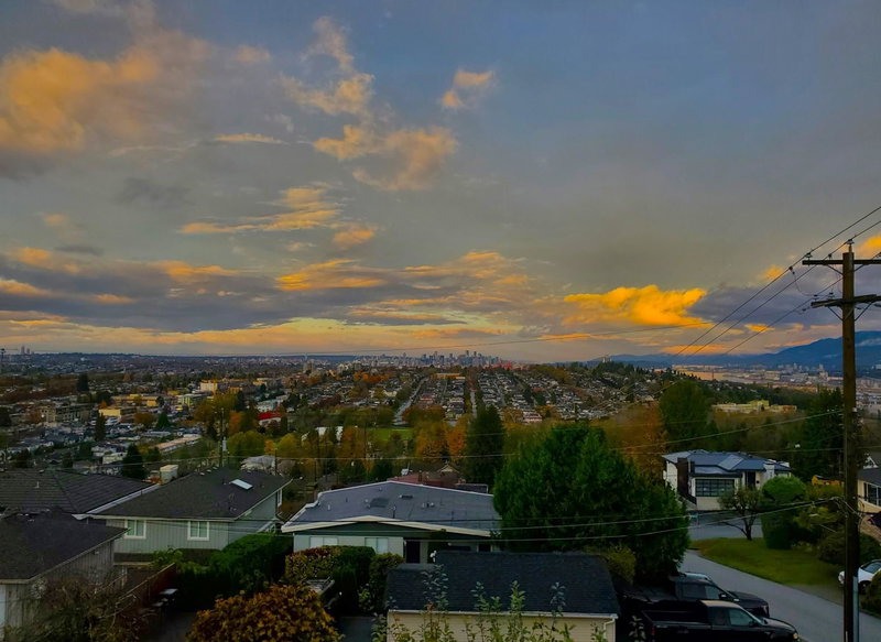 11 Hythe Avenue, Burnaby, V5B 3H6 | Image 3