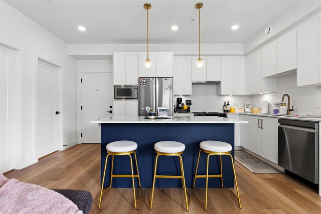 311 - 20286 72b Avenue