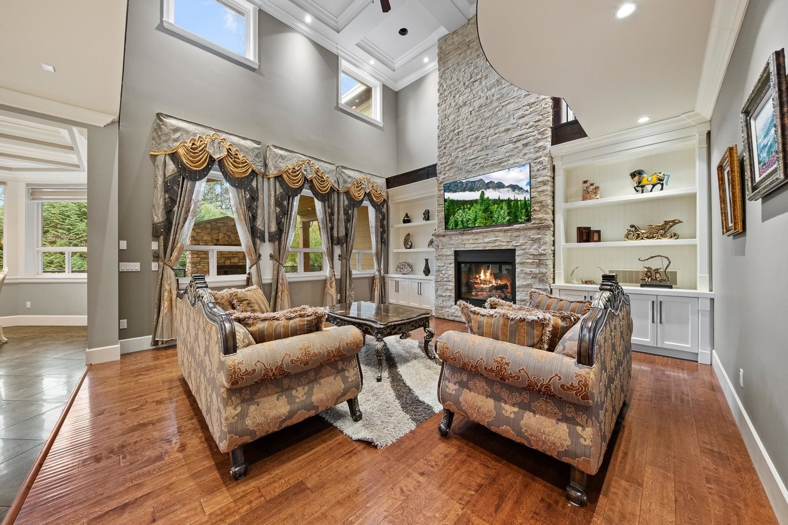 Listing Image 9