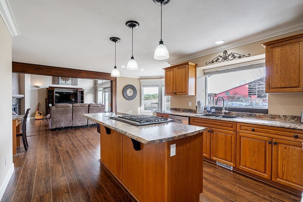 Listing Image 15