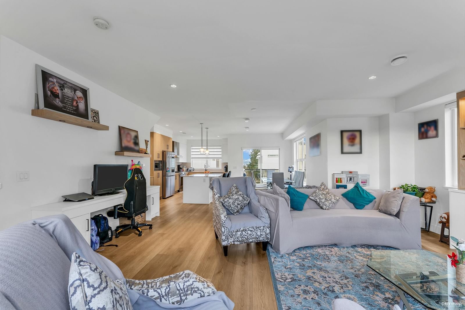Listing Image 13