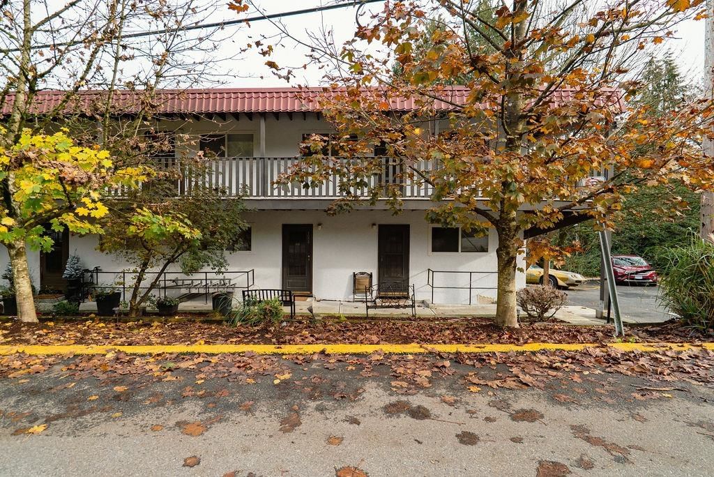 Listing Image 32