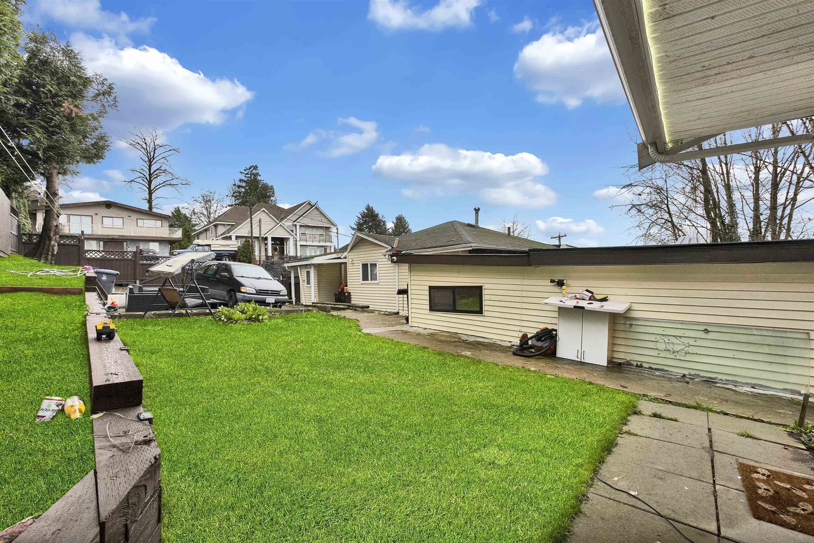 Listing Image 28