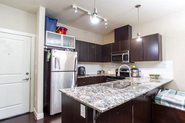 409 - 9655 King George Boulevard