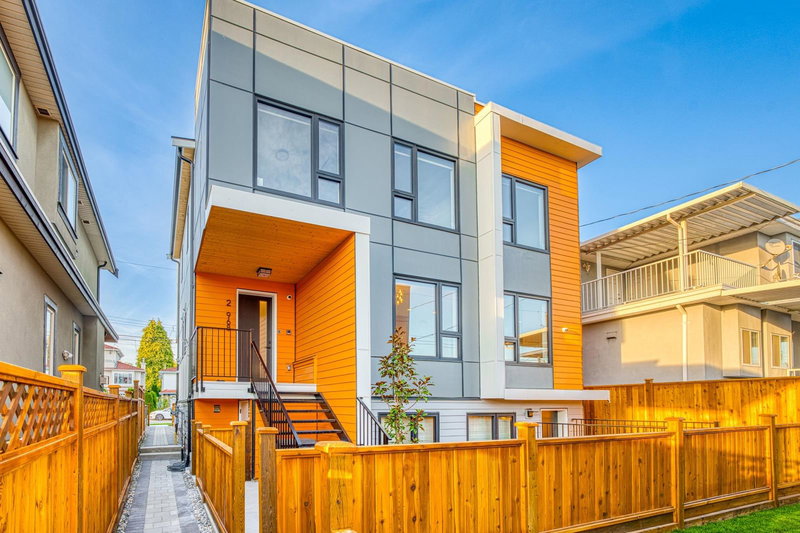 2 - 968 55th Avenue, Vancouver, V5X 1N9 | Image 2