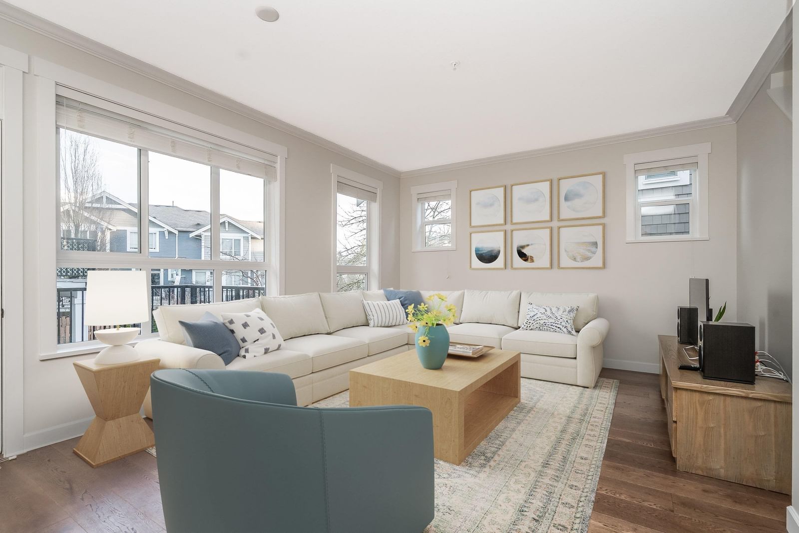 Listing Image 10