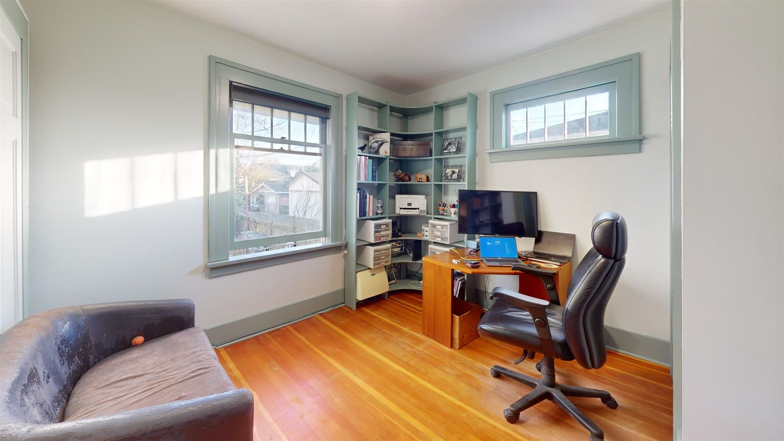 Listing Image 15