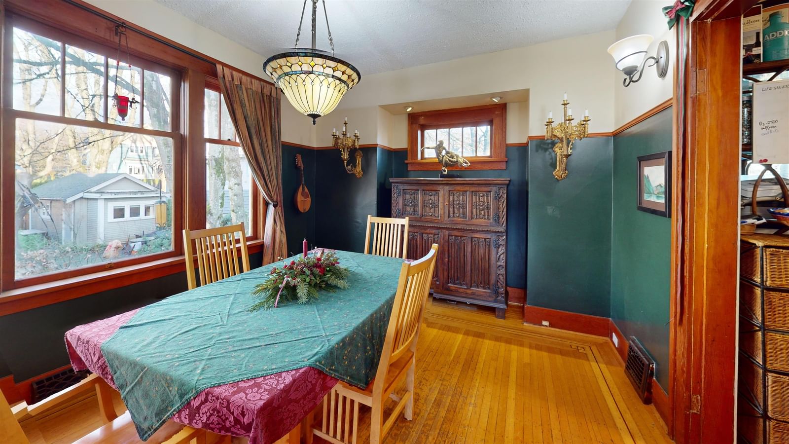 Listing Image 6