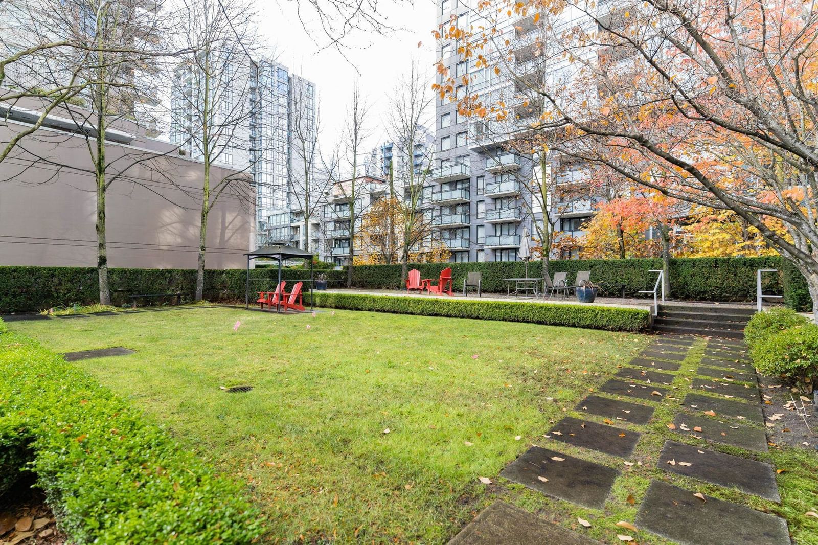 Listing Image 33