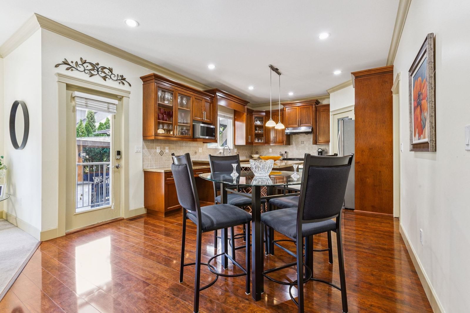 Listing Image 15