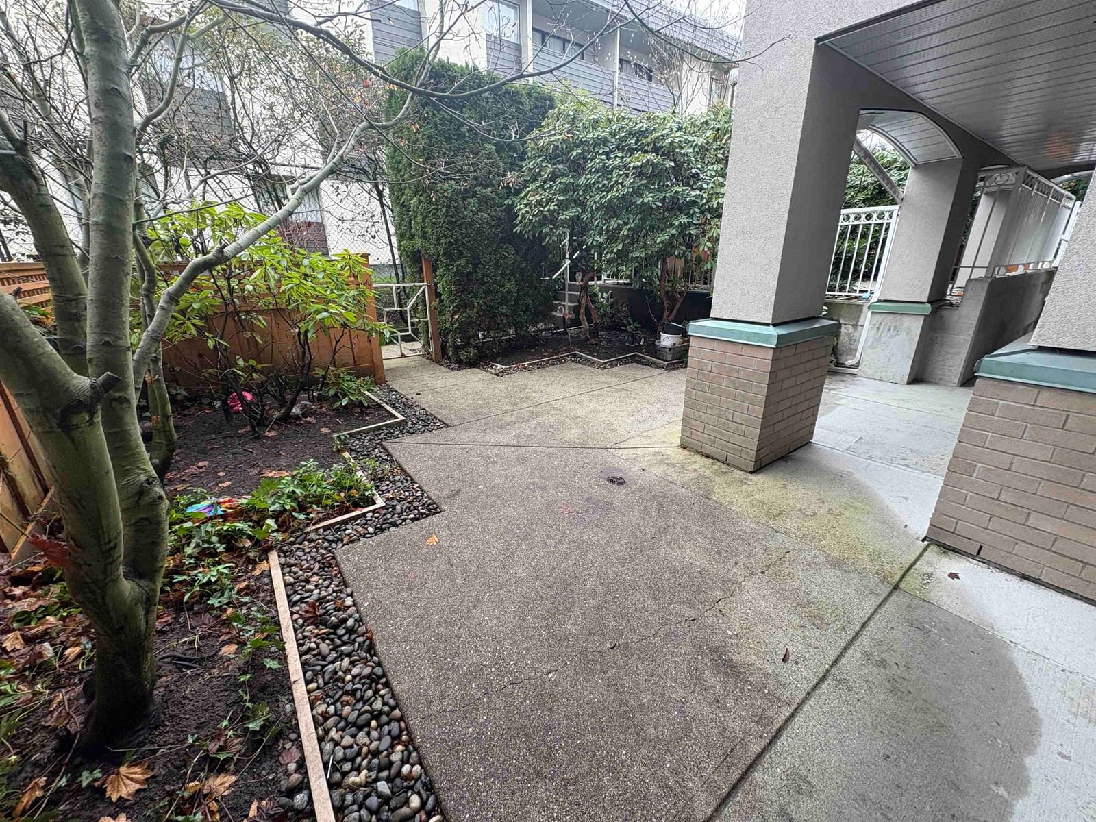 Listing Image 23