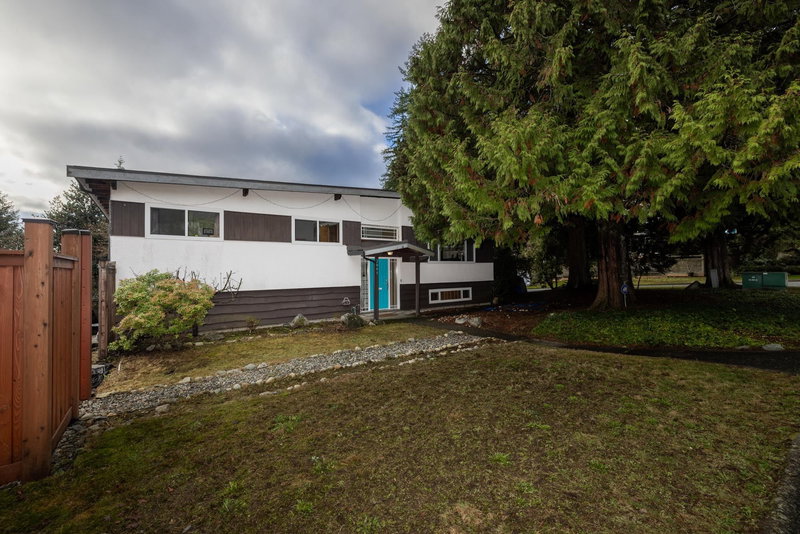 2041 Tompkins Crescent, North Vancouver, V7H 2C9 | Image 3