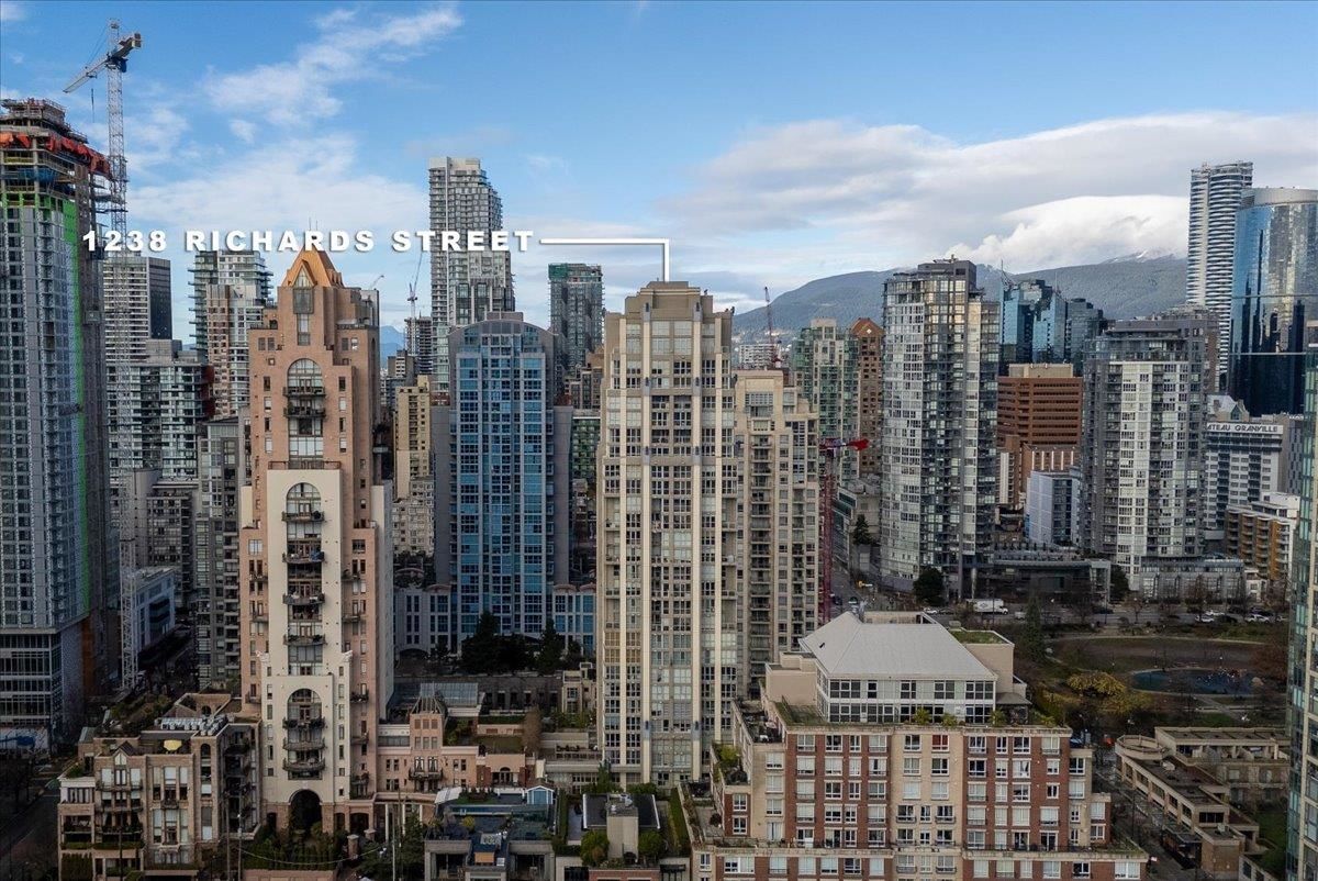 Listing Image 27