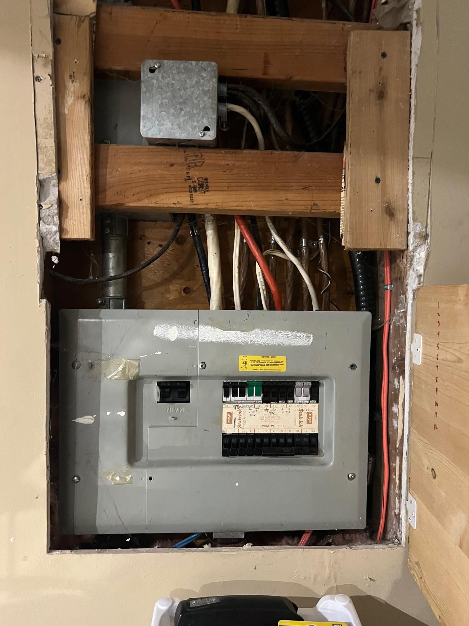 Listing Image 12