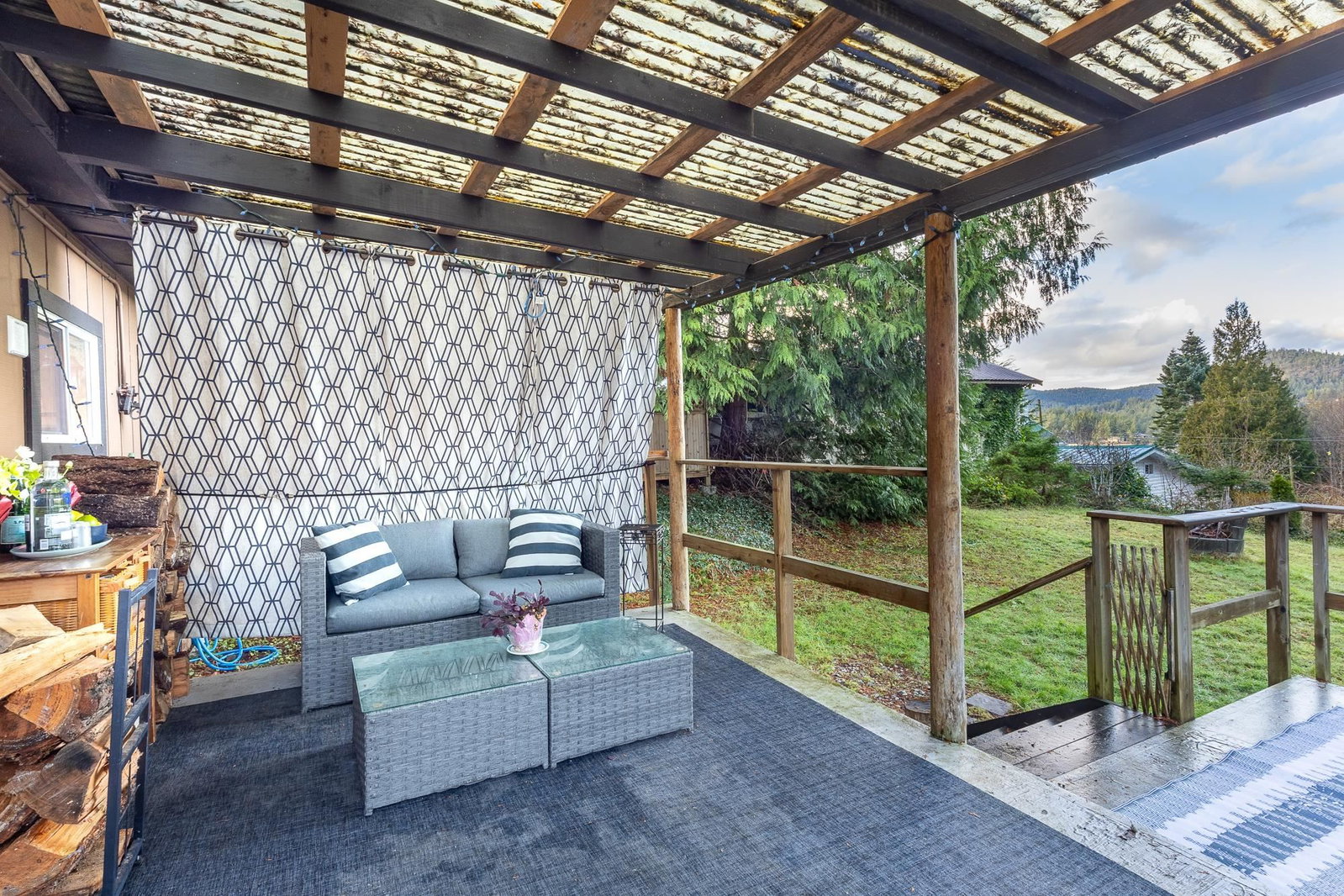 Listing Image 14