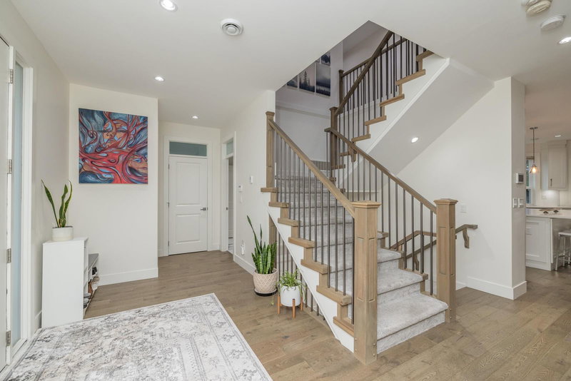 1025 Ranch Park Way, Coquitlam, V3C 2J2 | Image 3