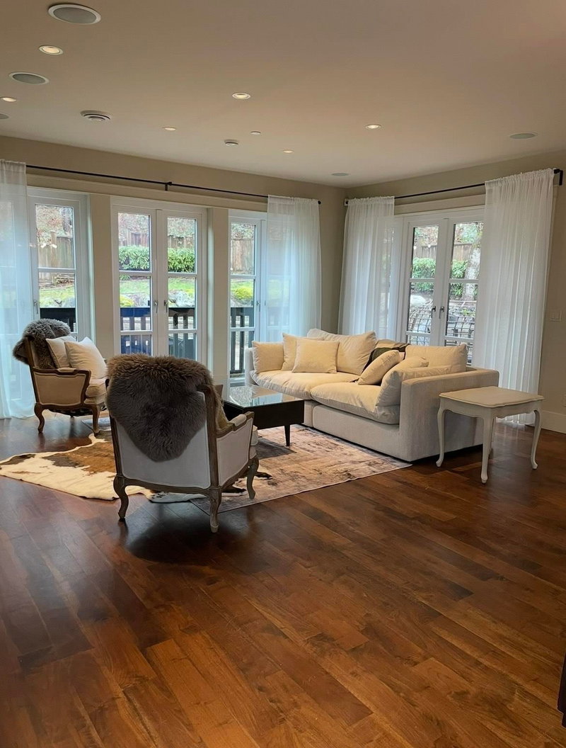 7589 Curtis Street, Burnaby, V5A 4W7 | Image 2