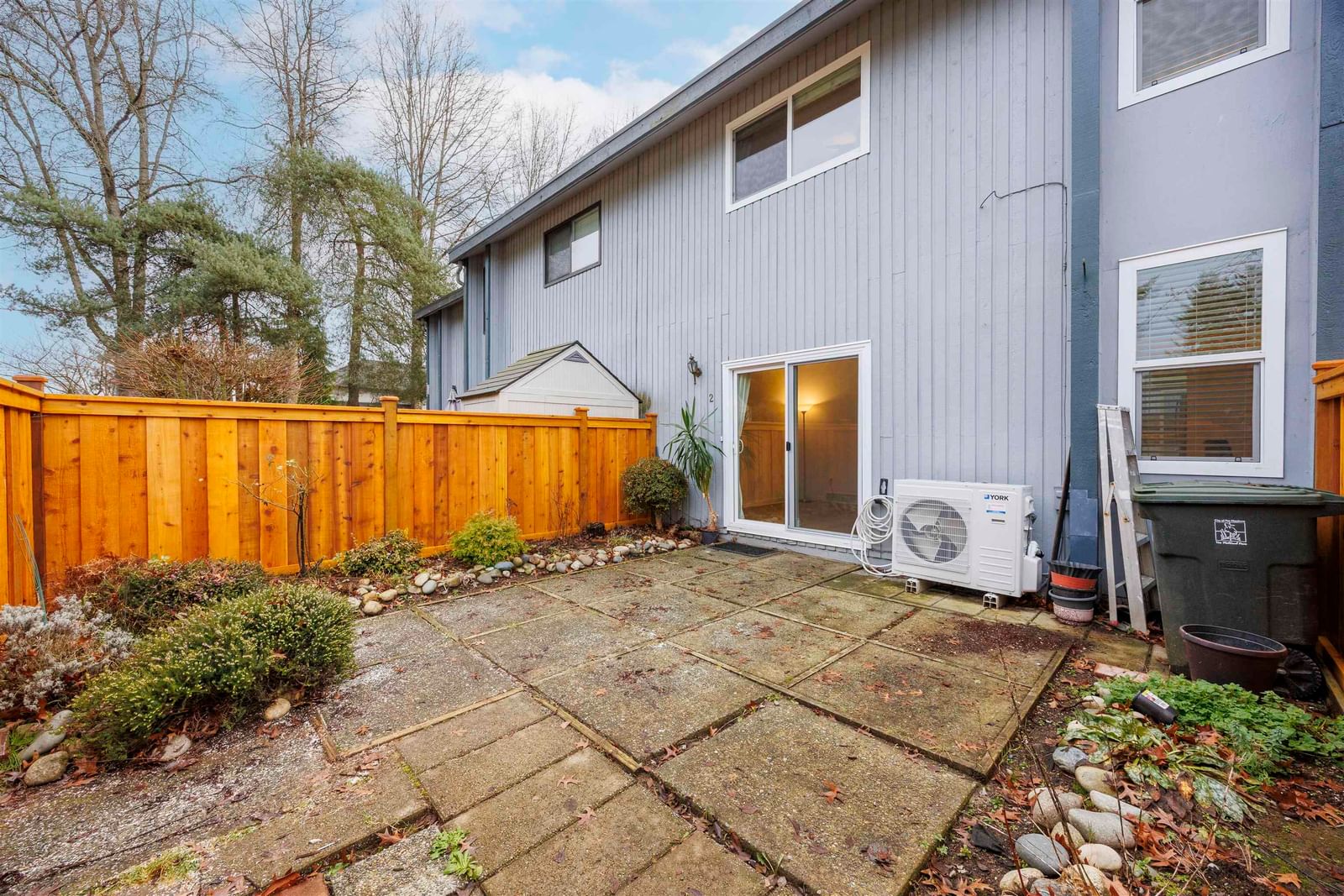 Listing Image 23