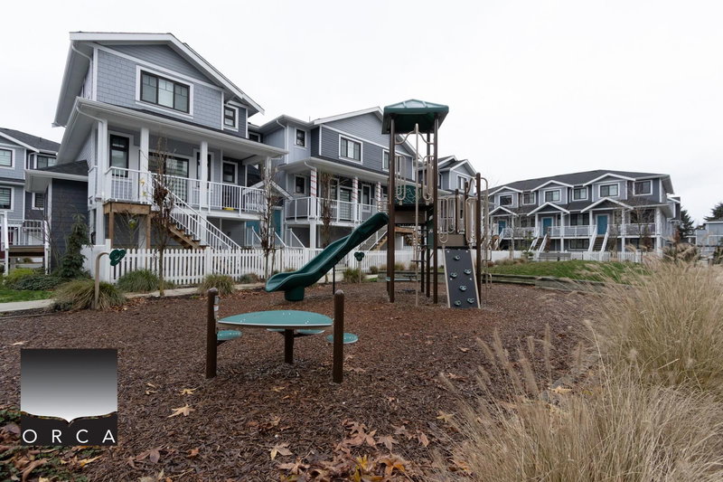 20 - 769 Ota Avenue, New Westminster, V3M 0M6 | Image 2