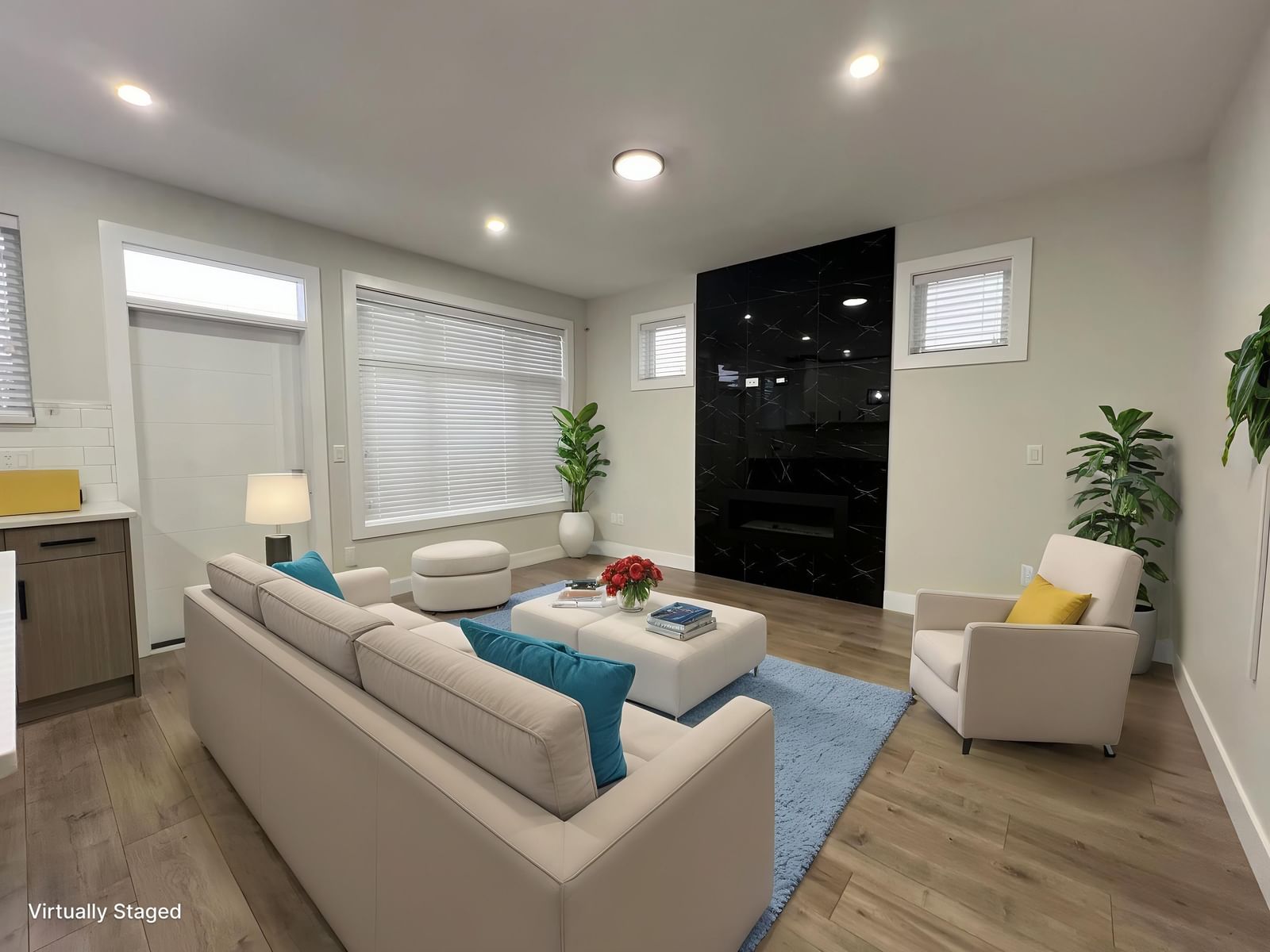 Listing Image 9