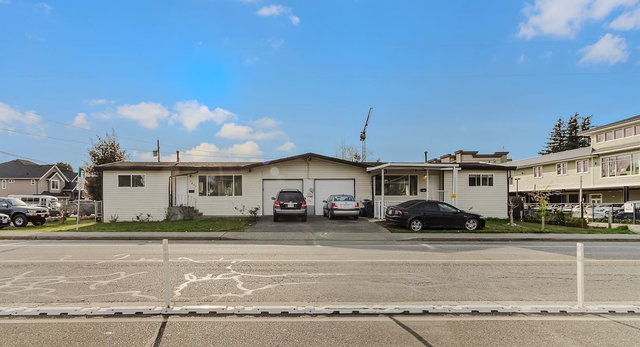 2489 Parkview Street