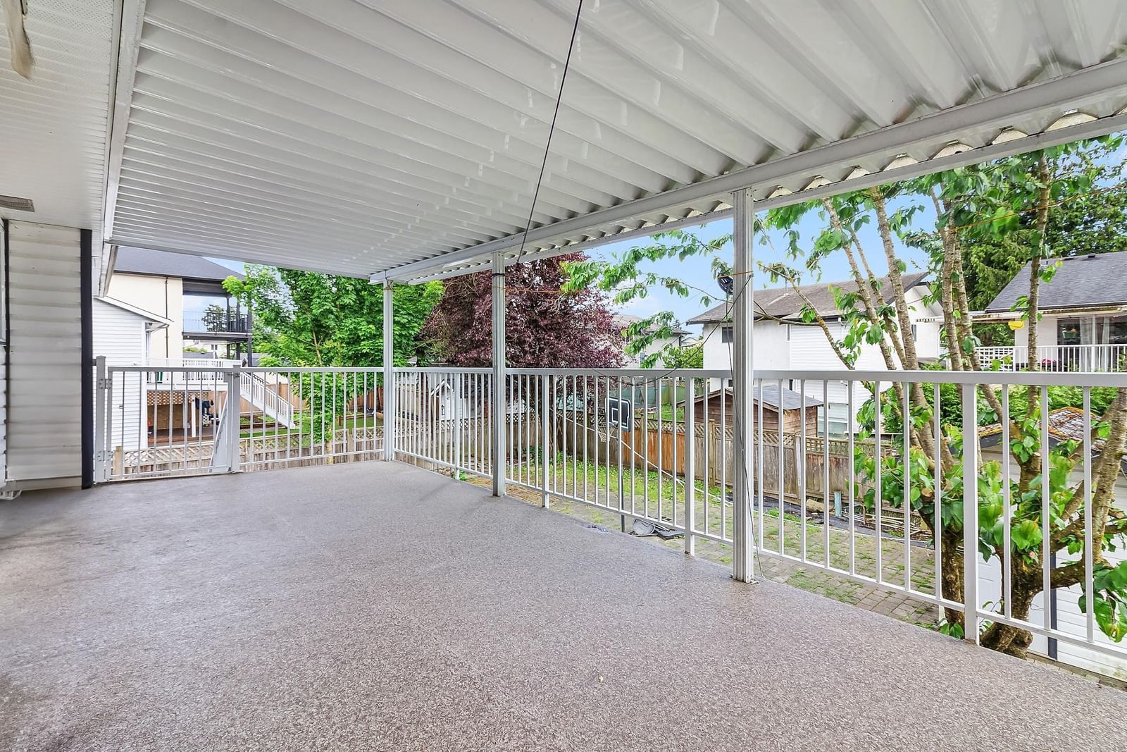 Listing Image 18