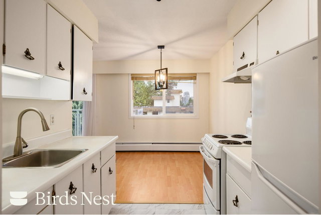 304 - 157 21st Street E