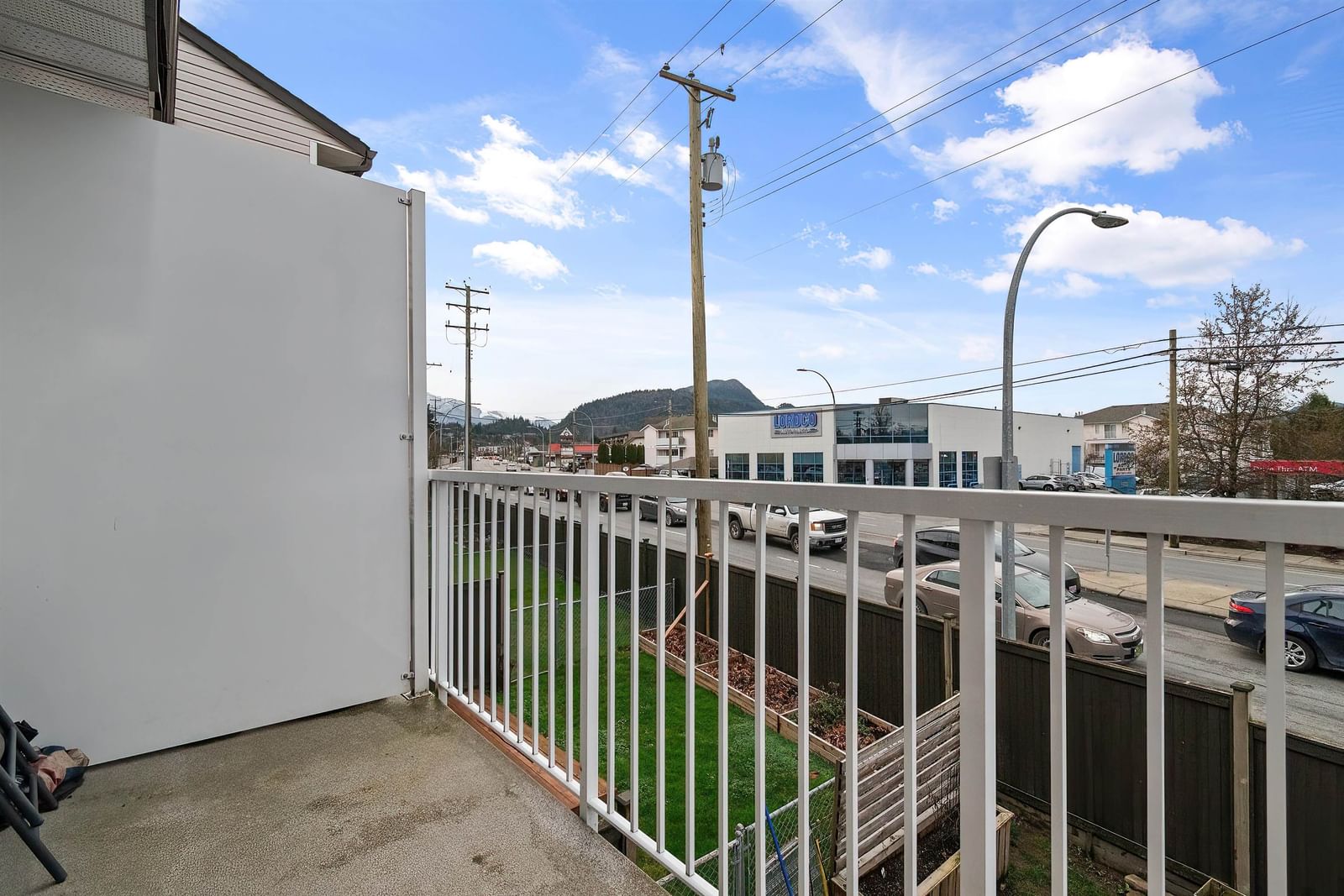Listing Image 17