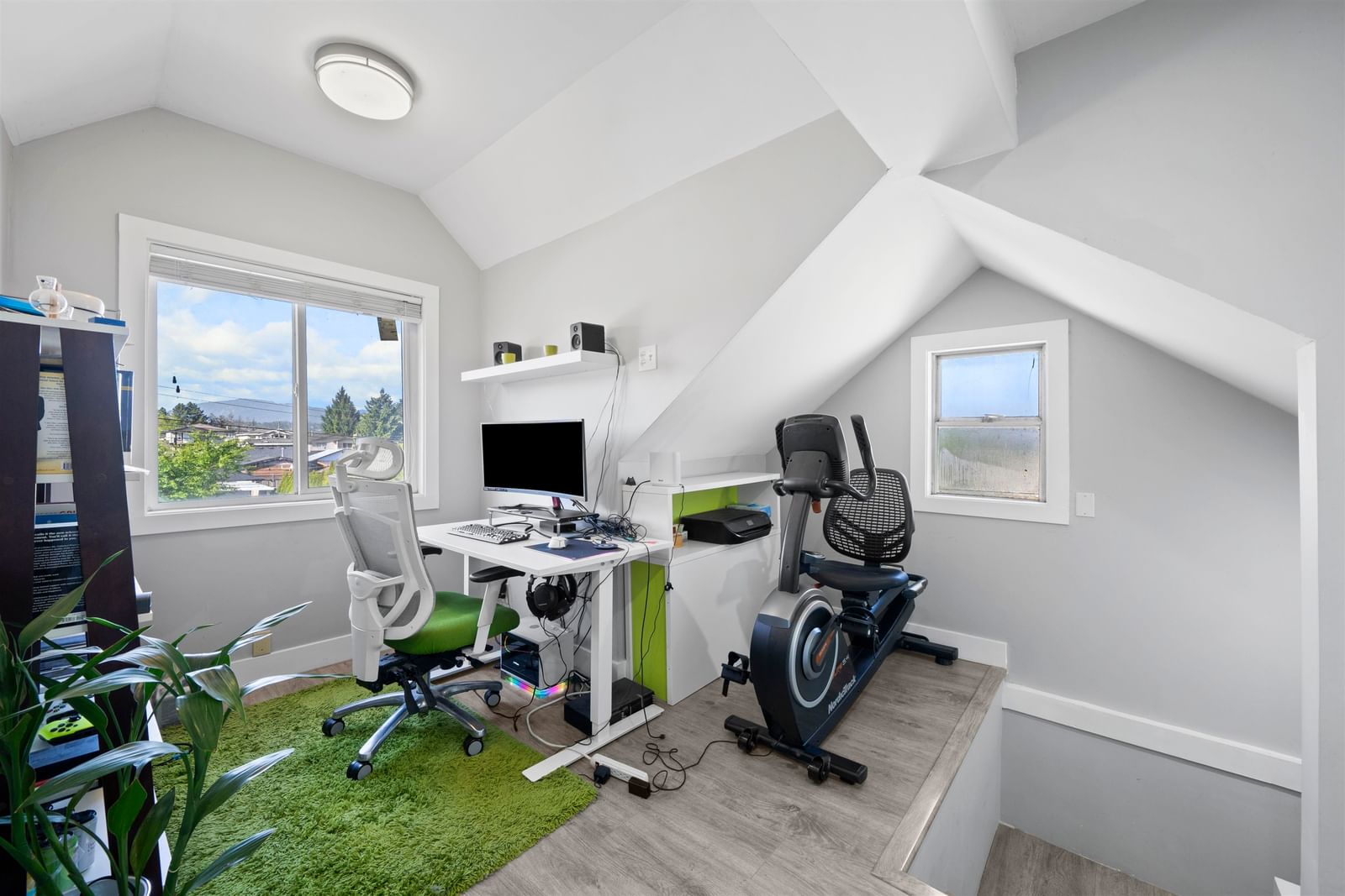 Listing Image 22