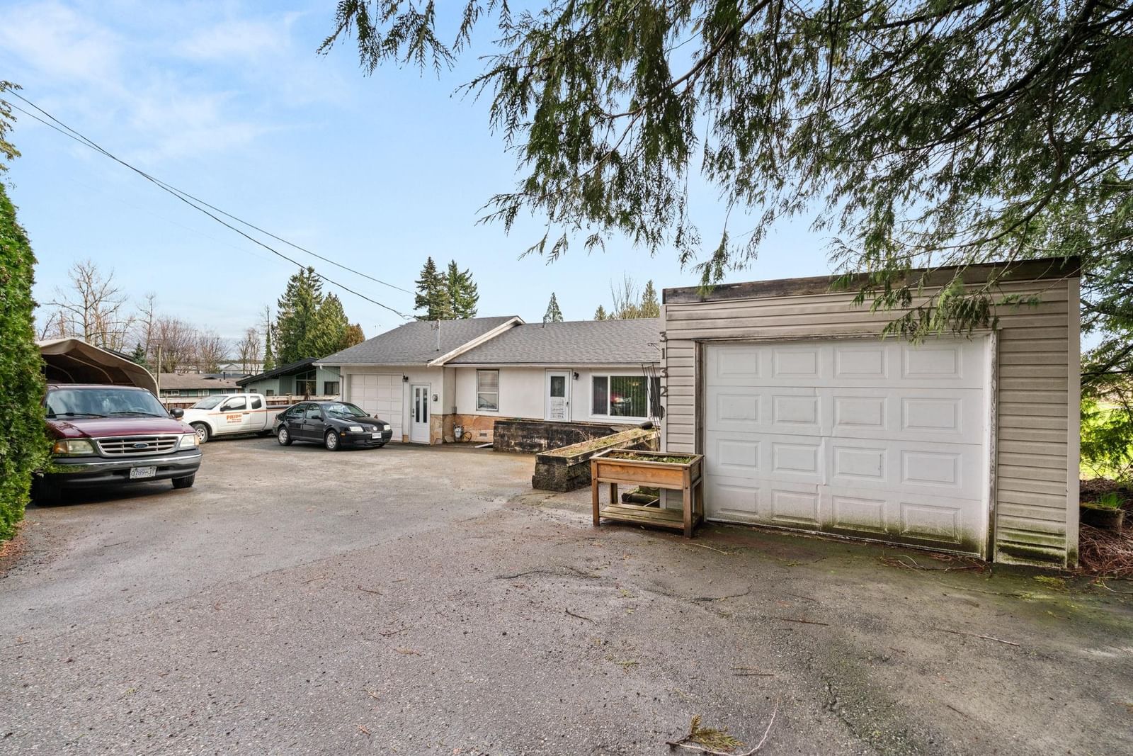 Listing Image 8