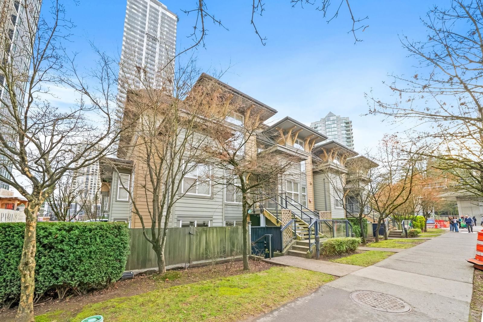 Listing Image 2