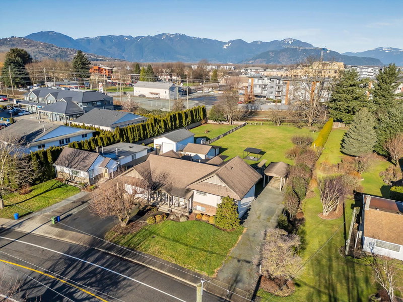 45757 Britton Avenue, Chilliwack, V2R 1X7 | Image 3