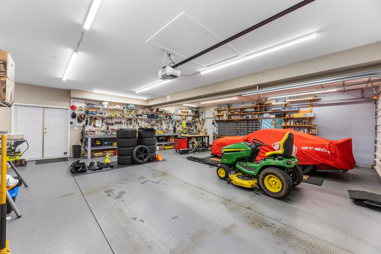 Listing Image 33