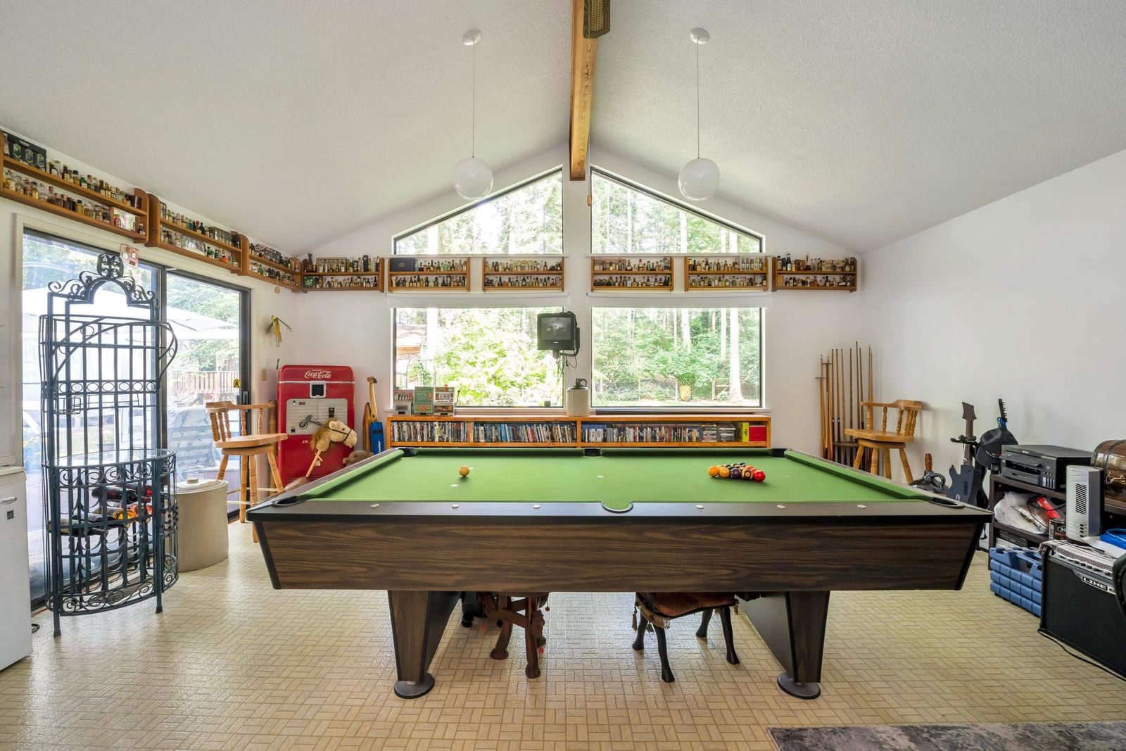 Listing Image 15